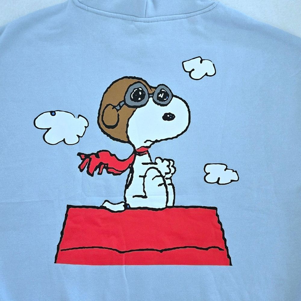 Peanuts🥜  "Snoopy World War I Flying Ace" Hoodie - NWT - Picture 13 of 13
